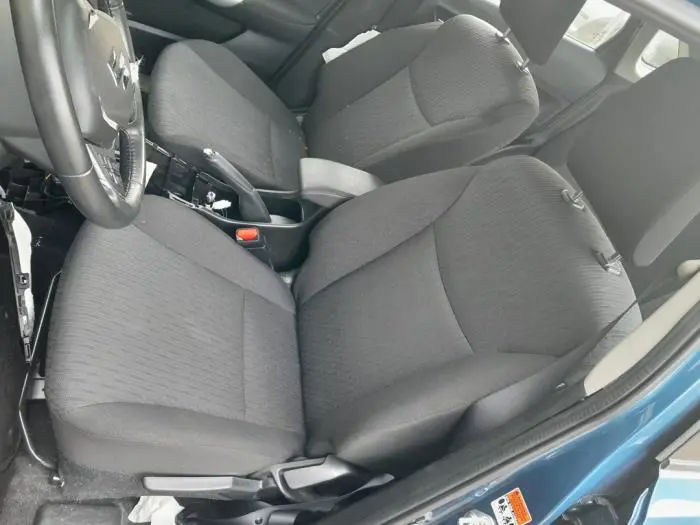 Sitz links Suzuki Baleno