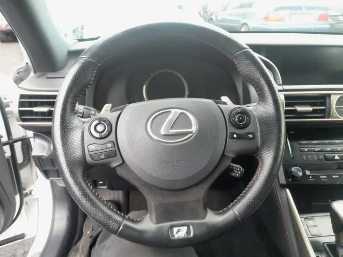 Lenkrad Lexus IS 300