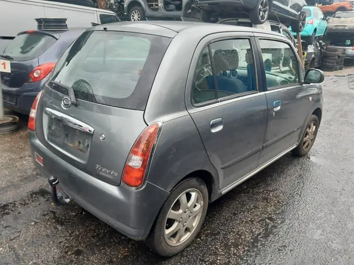 Türscheibe 4-türig rechts hinten Daihatsu Trevis