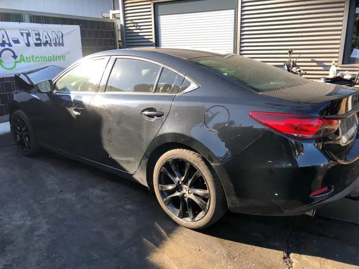 Portierruit 4Deurs links-achter Mazda 6.