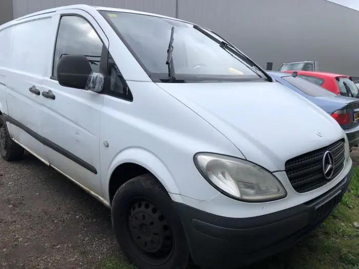 Achsschenkel rechts vorne Mercedes Vito