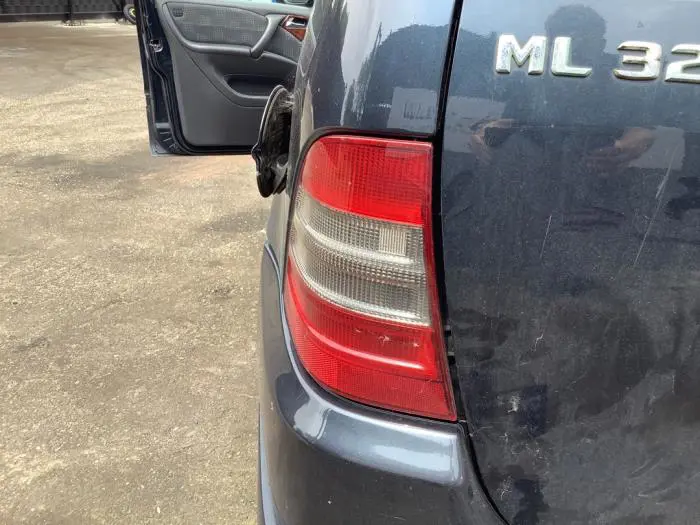 Rücklicht links Mercedes ML-Klasse