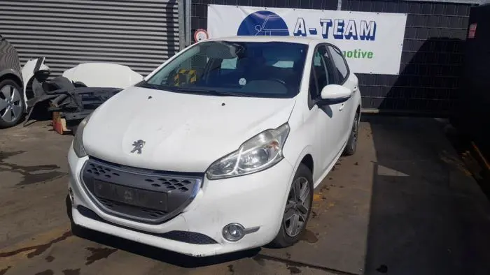 Bremszange links vorne Peugeot 208