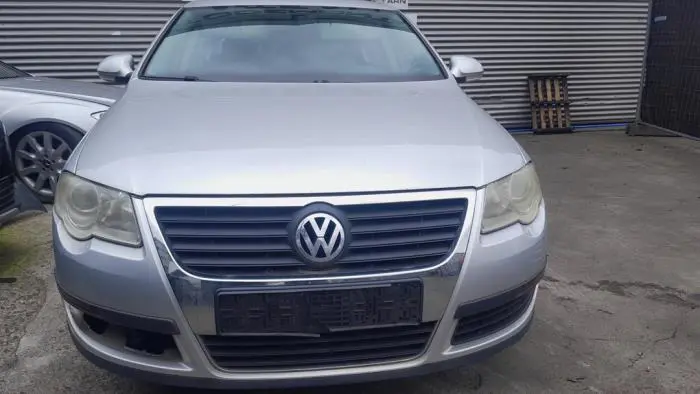 Grill Volkswagen Passat