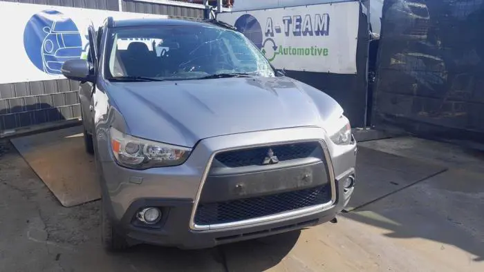 Vorderwand Mitsubishi ASX