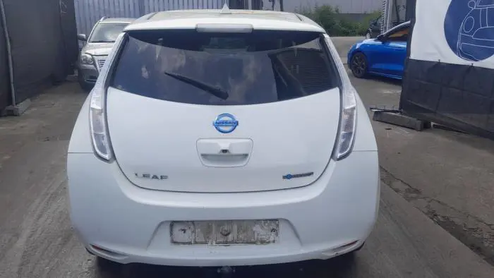 Stoßstange hinten Nissan Leaf