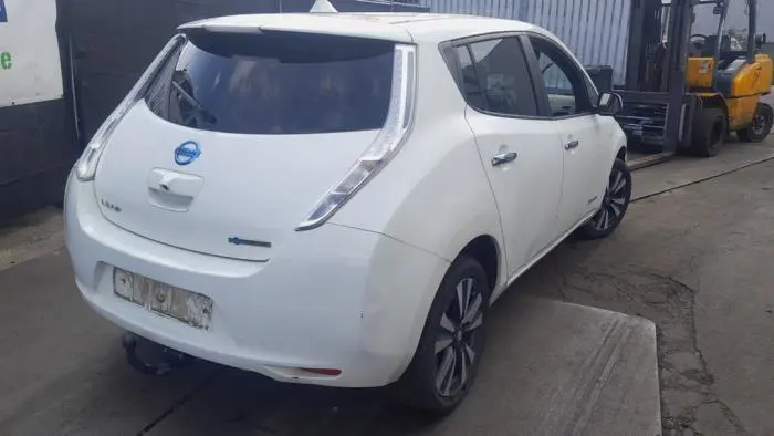 Anhängerkupplung Nissan Leaf