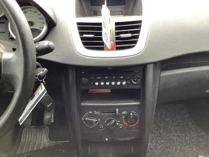 Radio CD Spieler Peugeot 207