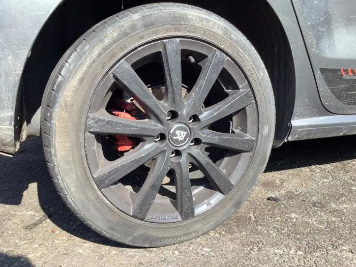 Velg + Band Volkswagen Polo