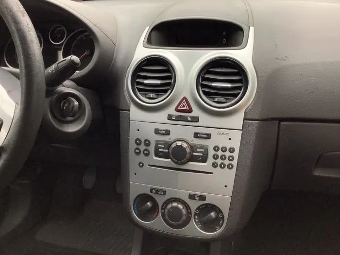 Radio CD Spieler Opel Corsa