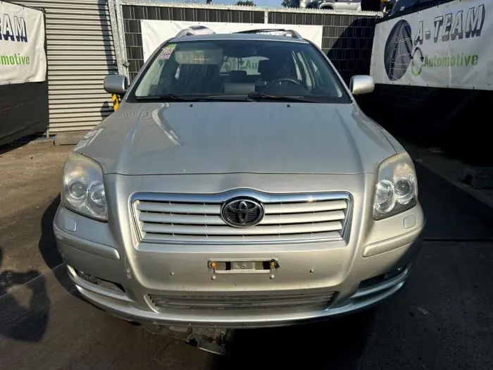 Vorderwand Toyota Avensis