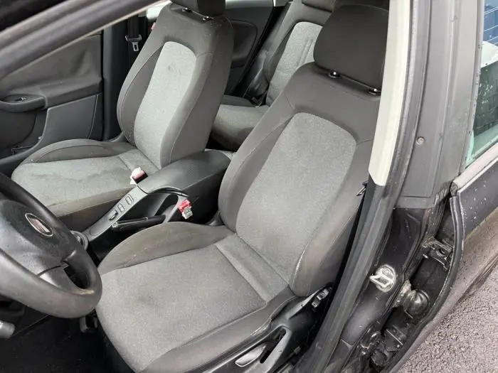 Sitz links Seat Toledo