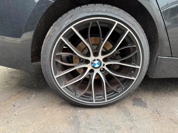 Felgen Set + Reifen BMW 3-Serie