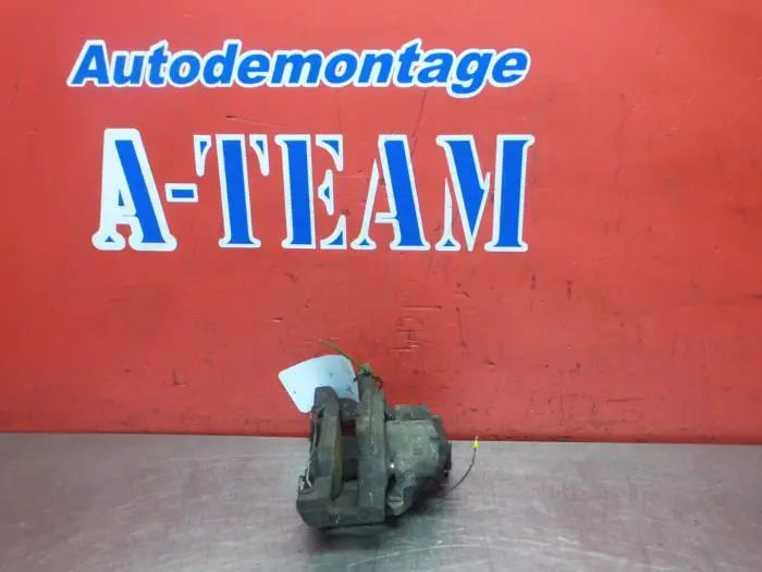 Remklauw (Tang) links-voor Alfa Romeo 147